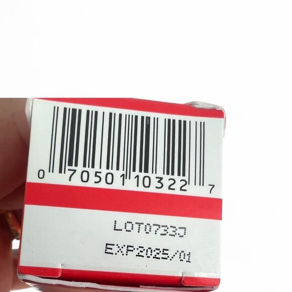 NEW Neutrogena Stubborn Acne Spot Drying Lotion Fragrance Free 1.0 FL OZ / 29mL - Picture 3 of 3